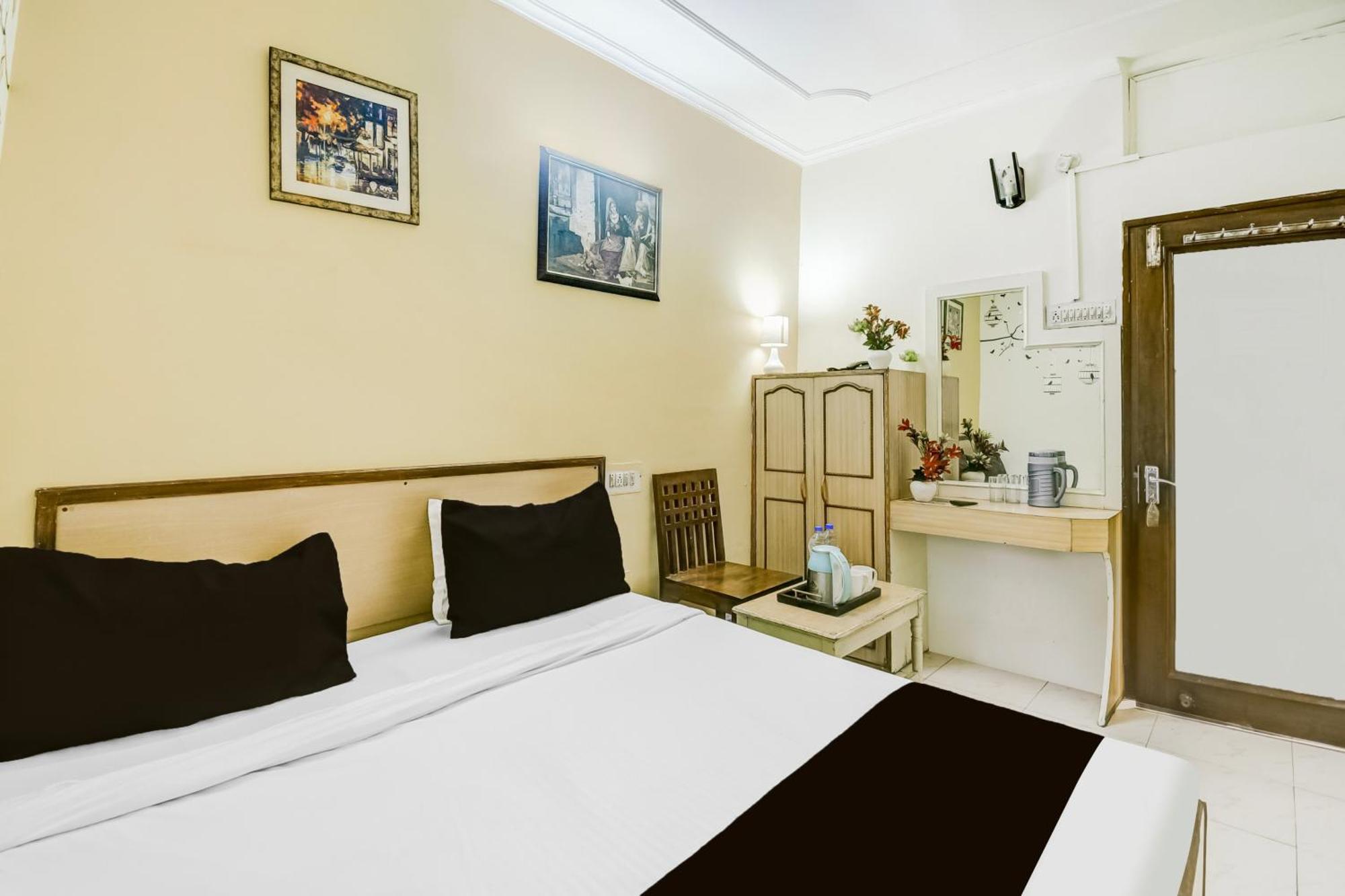 Super Collection O Sindhi Camp Formerly Hotel Paul Avenue جايبور المظهر الخارجي الصورة